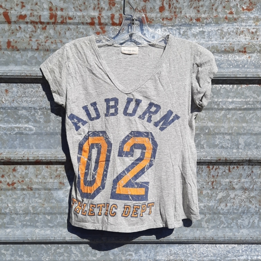 Vintage Vneck Auburn Shirt - Picture 9 of 14